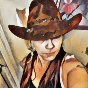 Meet your Posher, Karen